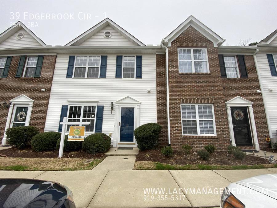 Townhouse for rent at 39 Edgebrook Circle #1, Durham, NC 27703