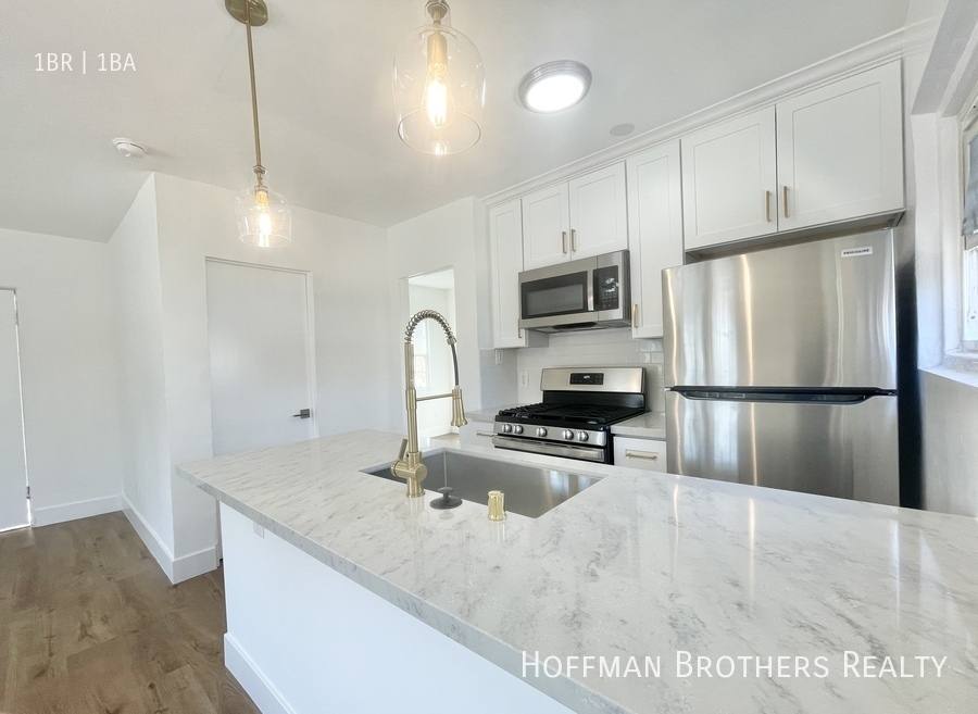 Apartment for rent at 3011 London St #1 4, Los Angeles, CA 90026
