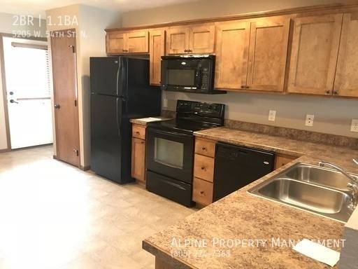 Townhouse for rent at 5205 W 54th St N, Sioux Falls, SD 57107