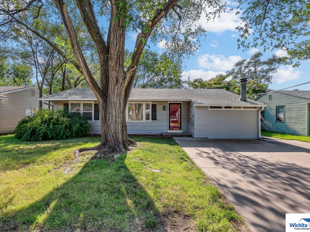House for rent at 3215 Downtain, Wichita, KS 67217