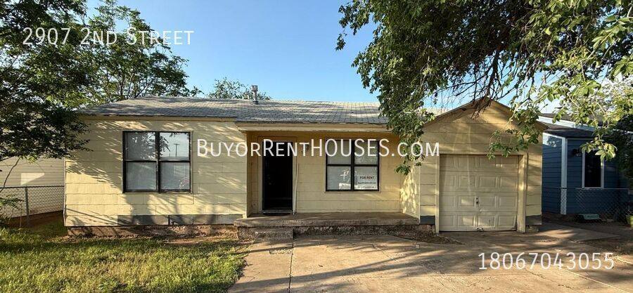 House for rent at 2907 2nd St, Lubbock, TX 79415