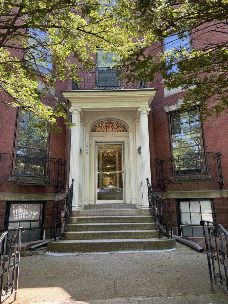 Apartment for rent at 1253 Beacon St #C7, Brookline, MA 02446
