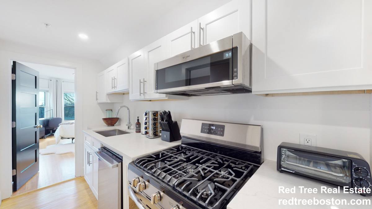 Apartment for rent at 659 S St #3, Waltham, MA 02453