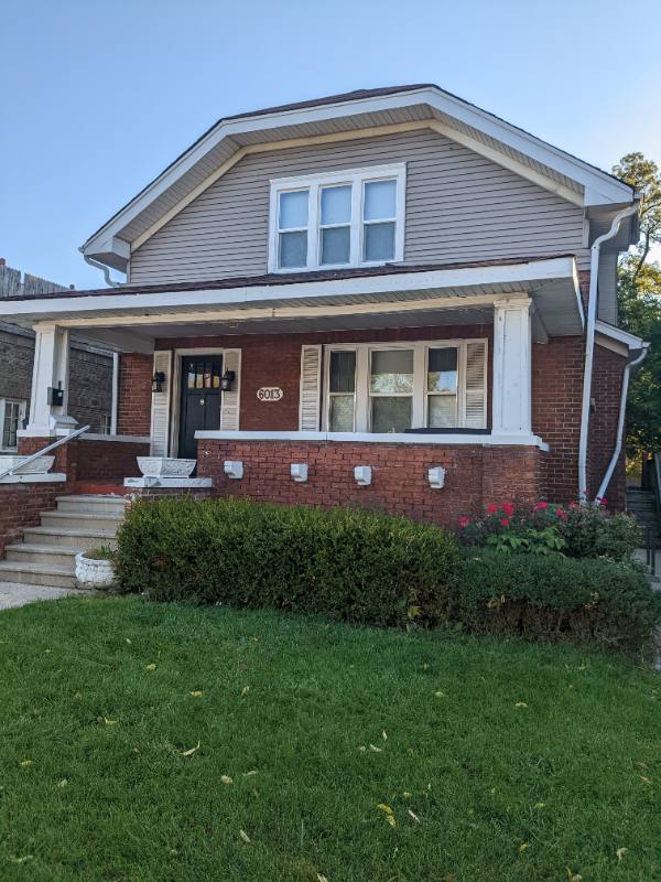 Apartment for rent at 6013 12th Ave - 2nd Floor, Kenosha, WI 53143