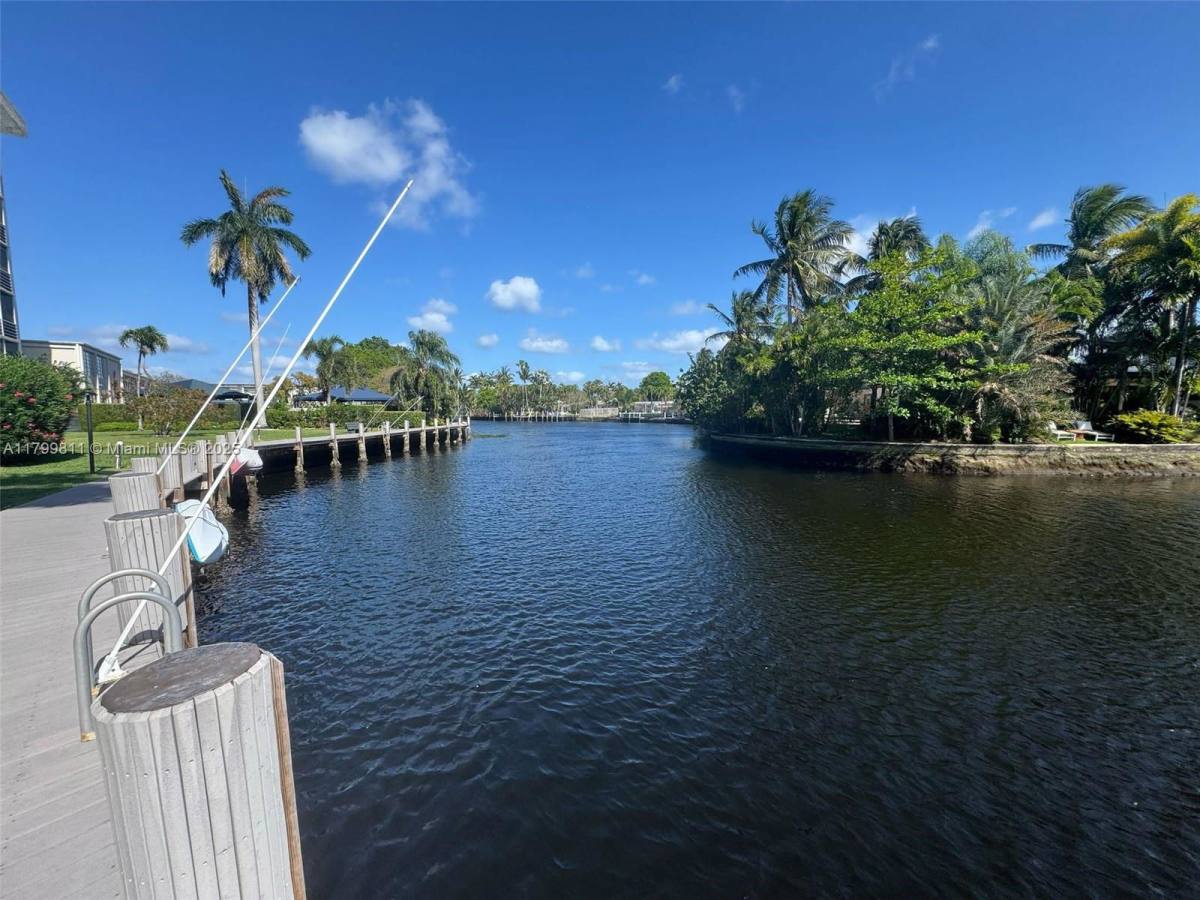 Apartment for rent at 3040 NE 16th Ave #106, Fort Lauderdale, FL 33334