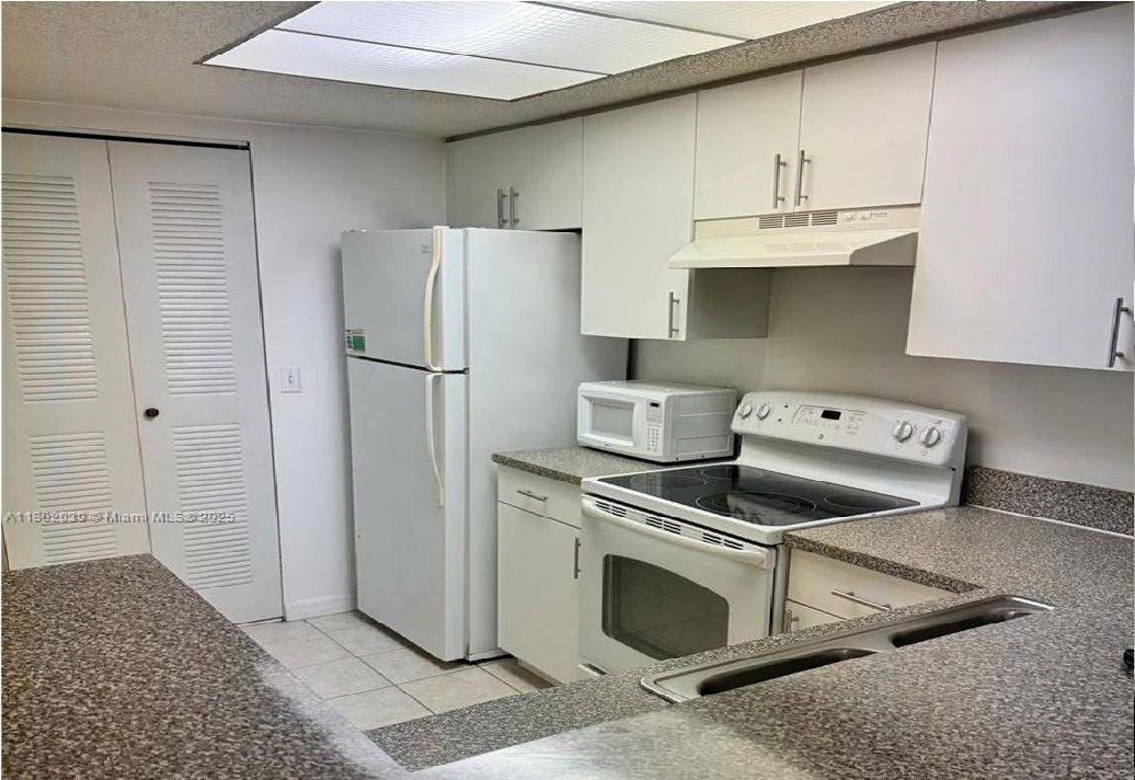Condo for rent at 5055 Wiles Rd #208, Pompano Beach, FL 33073