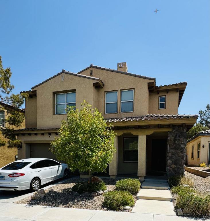 House for rent at 1050 Via Di Olivia St, Henderson, NV 89011