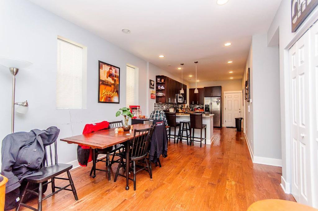 Apartment for rent at 2342 W Augusta #1F, Chicago, IL 60622