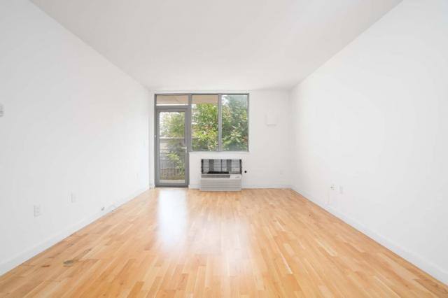 Apartment for rent at 11-05 30th Rd #3J, Astoria, NY 11102