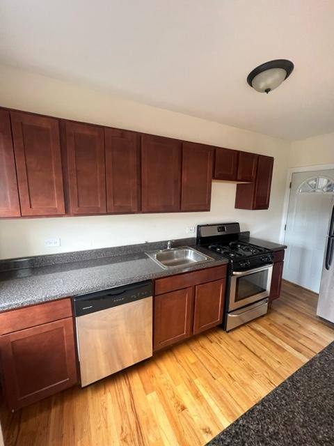 Apartment for rent at 2950 N Seminary, Chicago, IL 60657