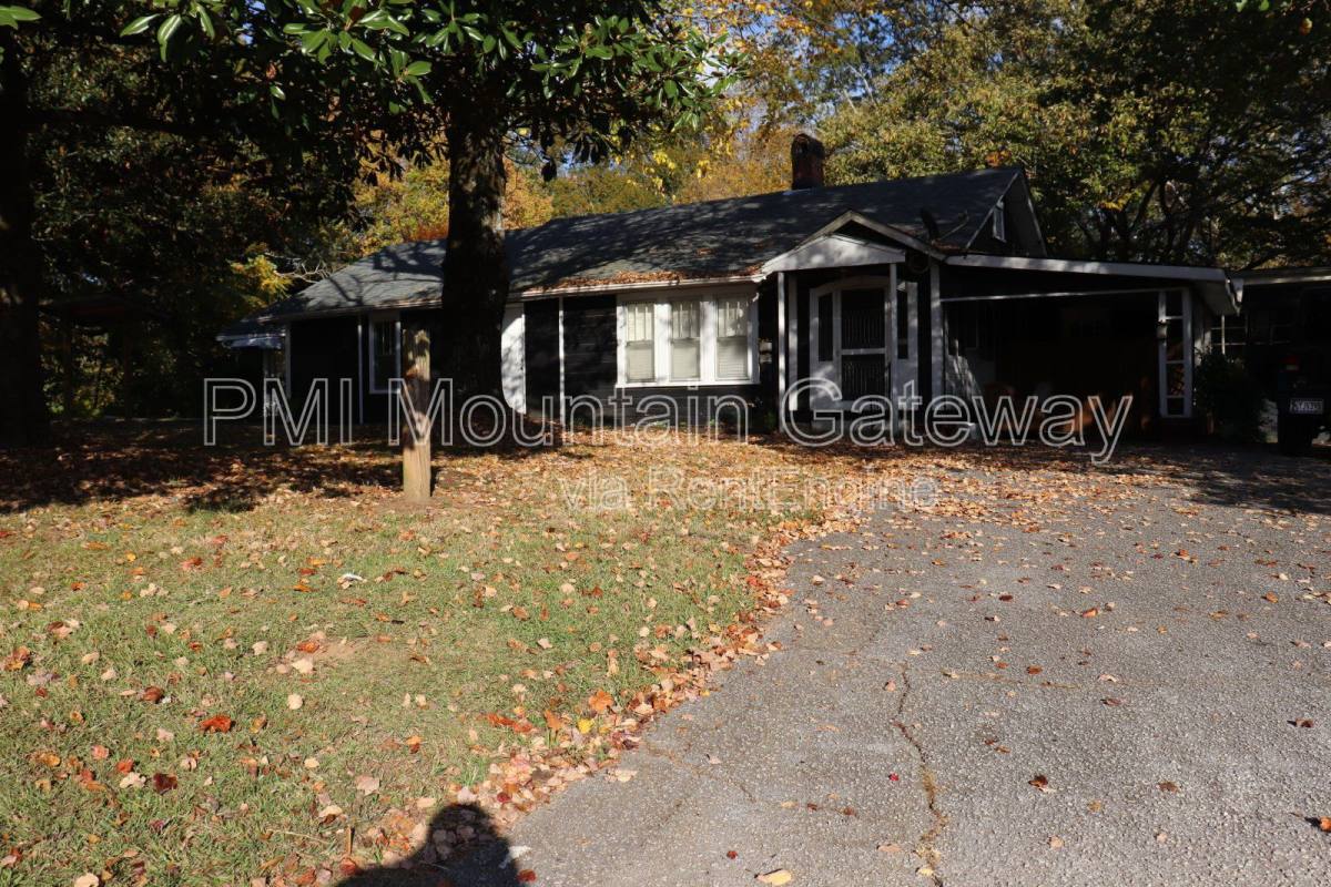 Apartment for rent at 1522 Central Ave #3, Demorest, GA 30535