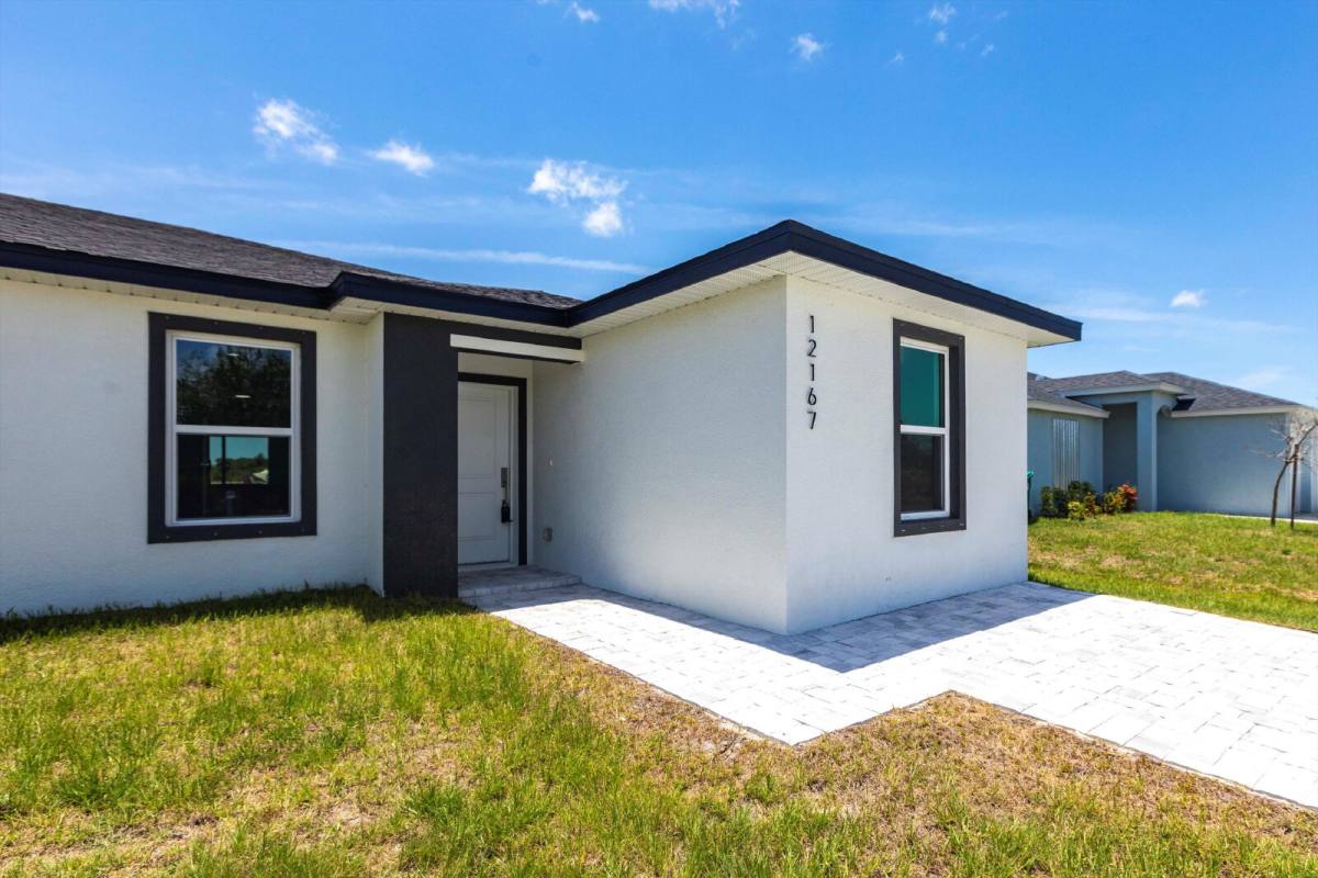 Townhouse for rent at 12167 Tetzel Ave, Port Charlotte, FL 33981