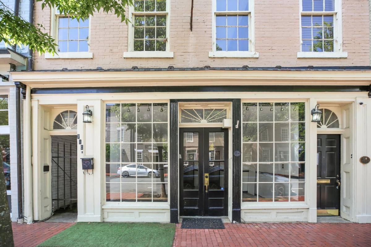 Apartment for rent at 710 Caroline St #D, Fredericksburg, VA 22401