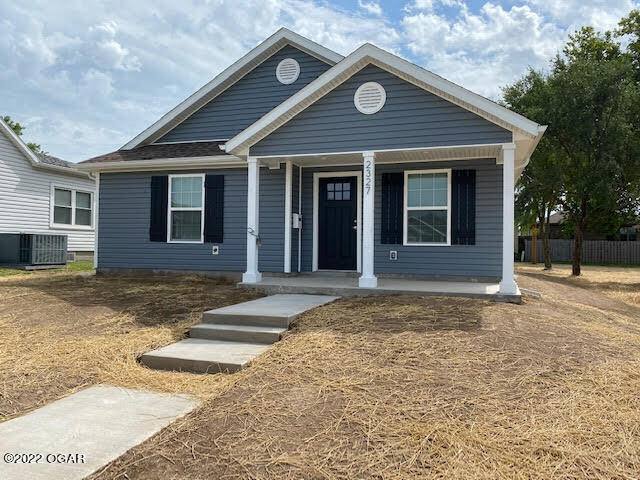House for rent at 2327 S Harlem Ave, Joplin, MO 64804