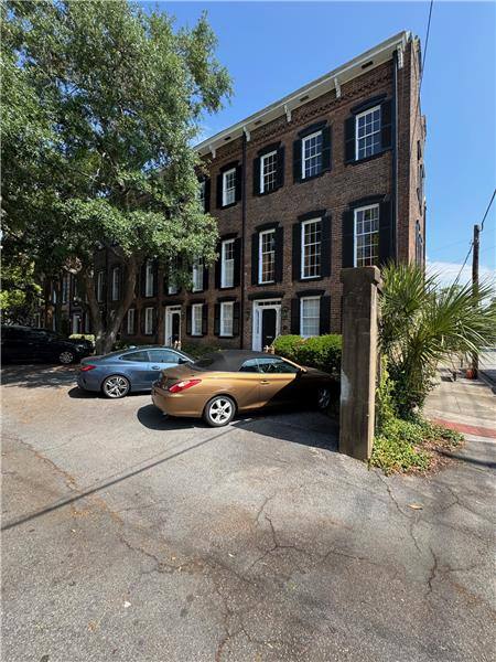 Apartment for rent at 424 E Macon St, Savannah, GA 31401