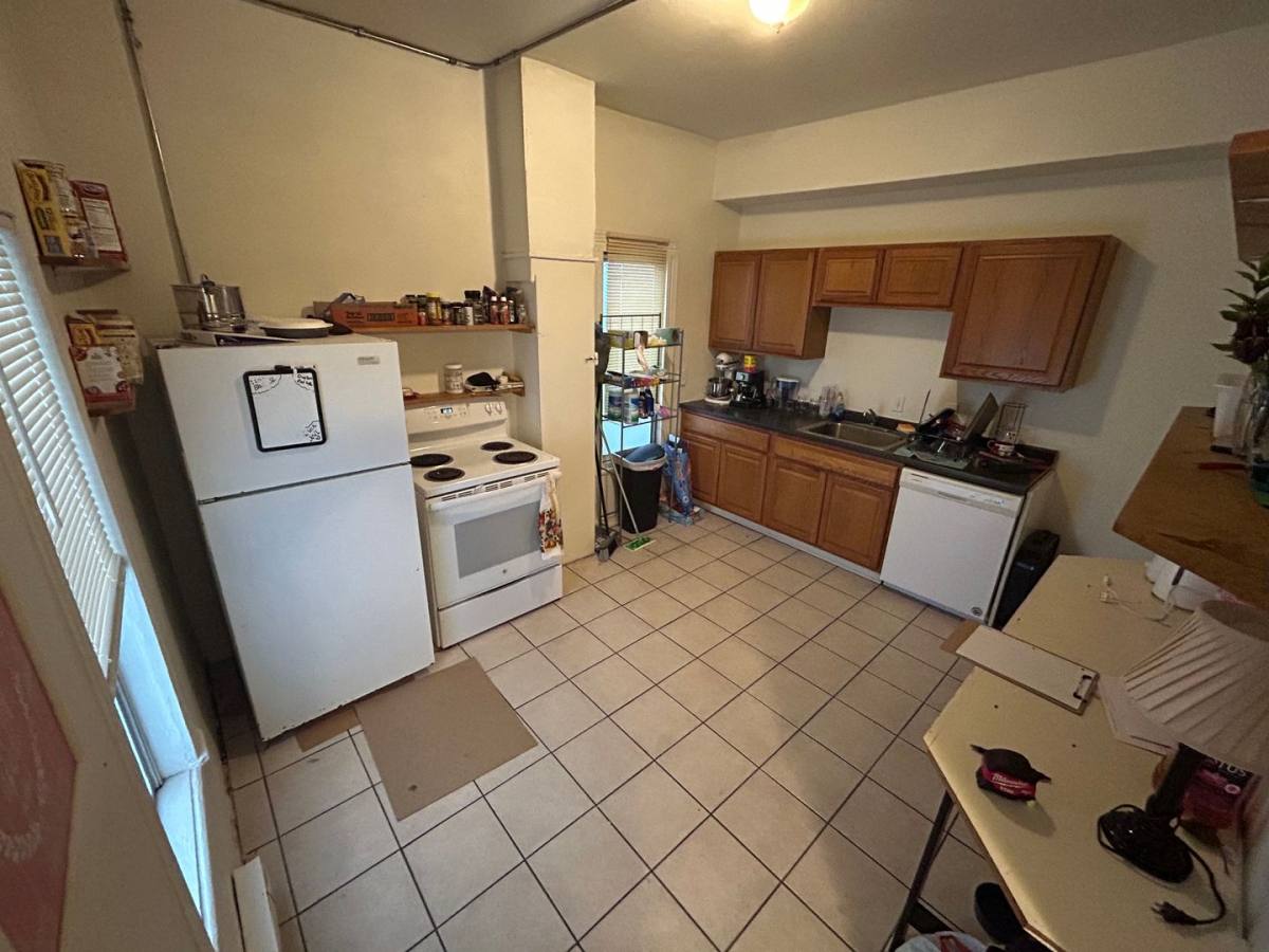Apartment for rent at 201 S Asbury St, Moscow, ID 83843
