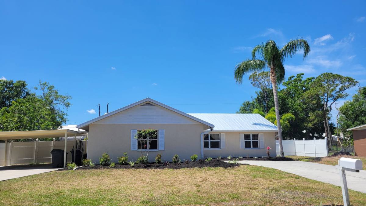 House for rent at 4040 Longhorn Dr, Sarasota, FL 34233