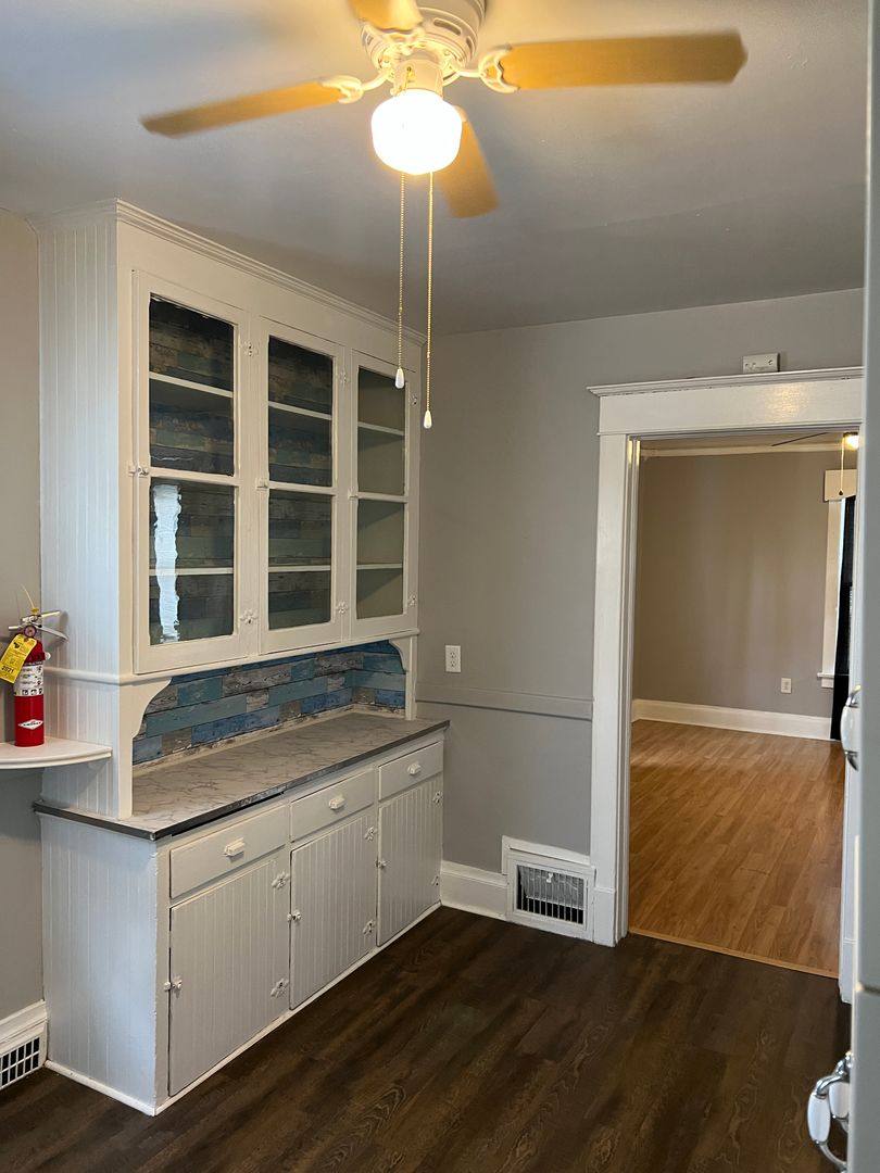 Apartment for rent at 728 18th Ave, Moline, IL 61265
