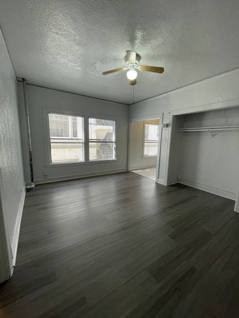 Apartment for rent at 330 W Ocean Blvd, Long Beach, CA 90802