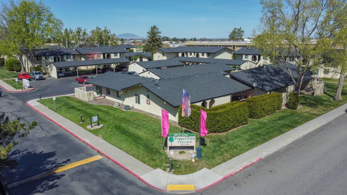 Apartment for rent at 507 N Arthur St, Kennewick, WA 99336