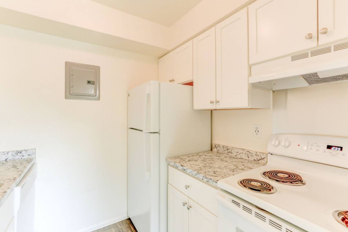 Apartment for rent at 7520 W Amherst Ave, Denver, CO 80227