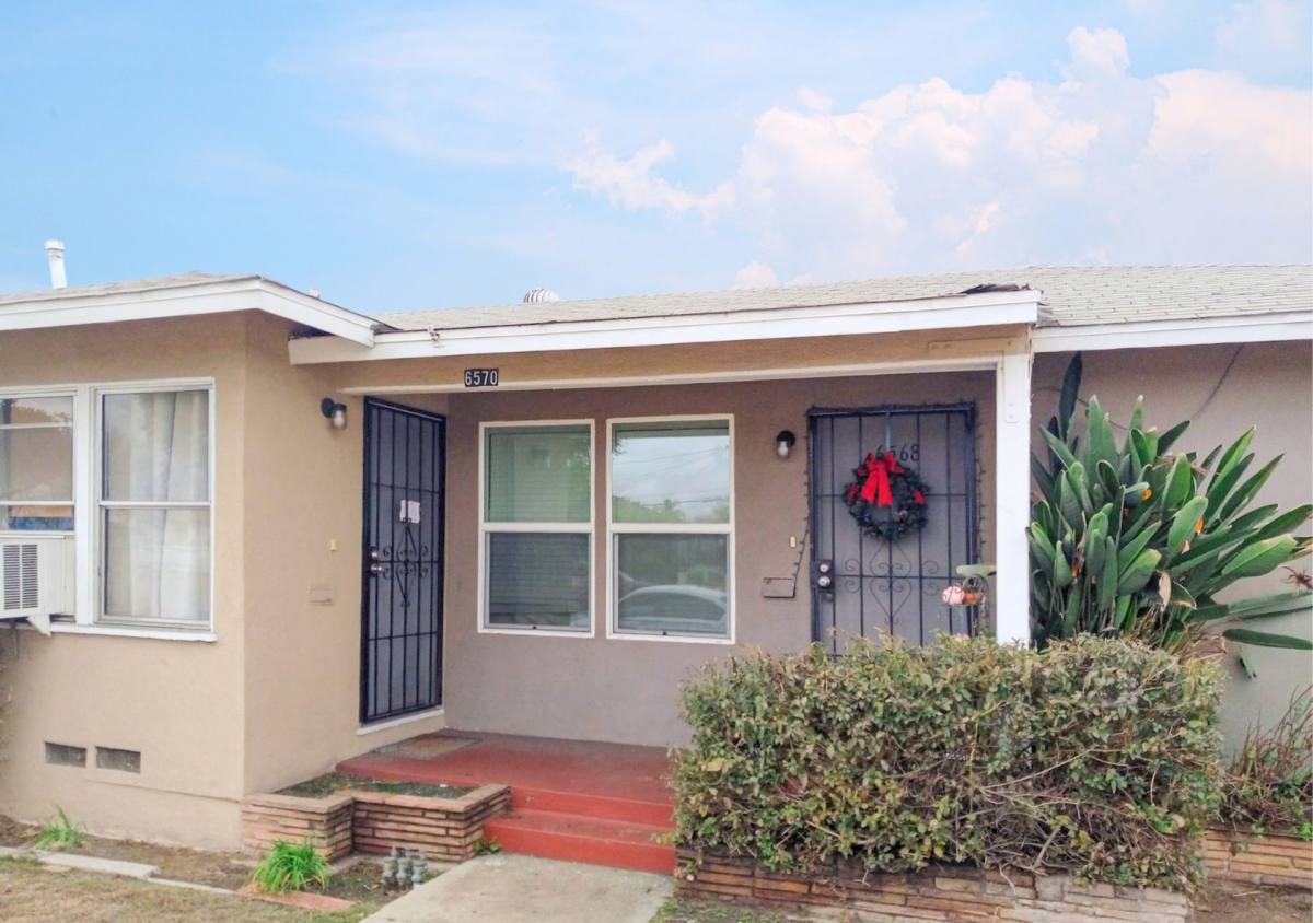 Apartment for rent at 6562-6570 Fairfield St, Los Angeles, CA 90022