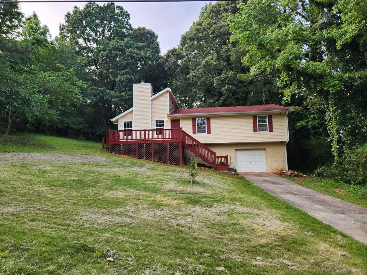 House for rent at 29 Tinica Way, Newnan, GA 30263
