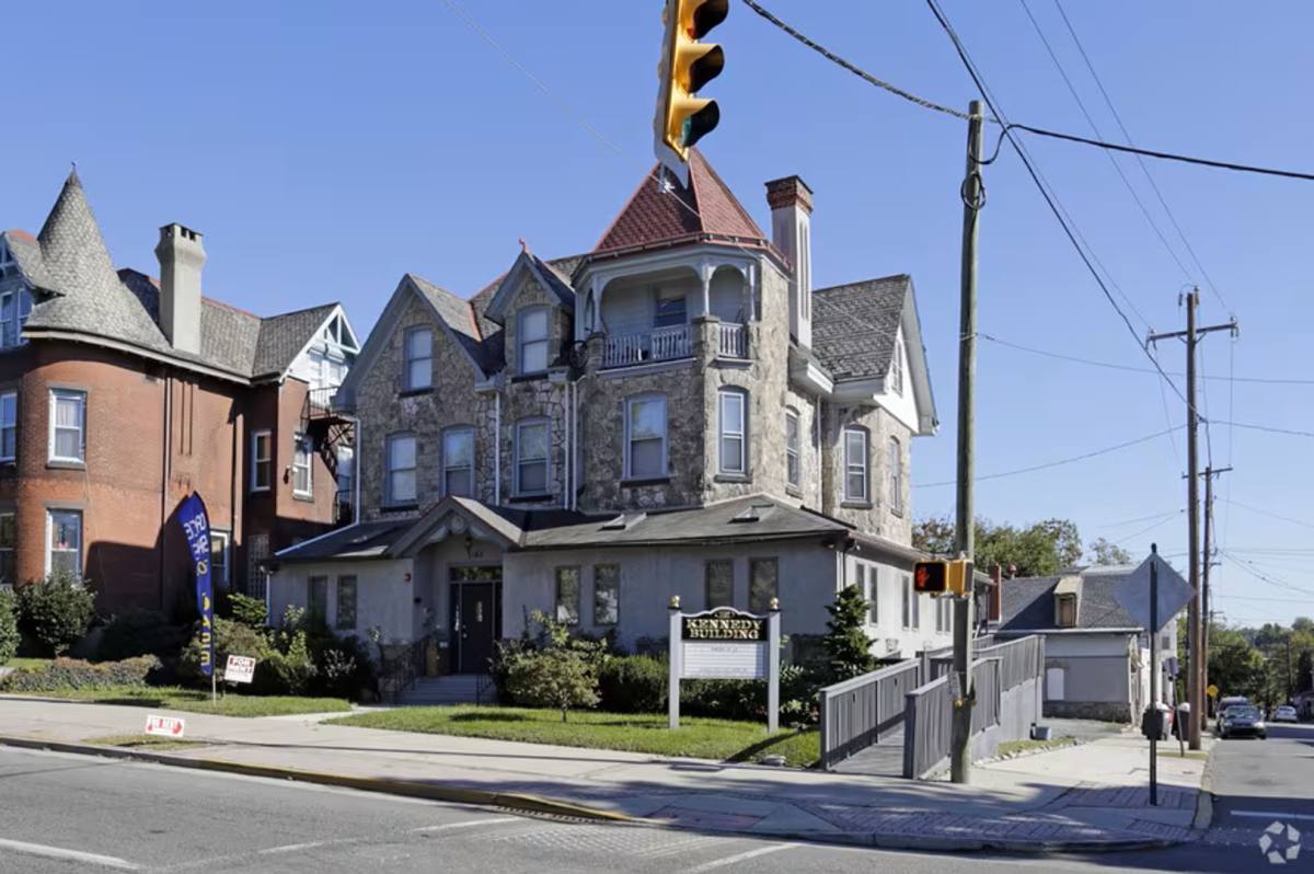 Apartment for rent at 1102 Dekalb, Norristown, PA 19401
