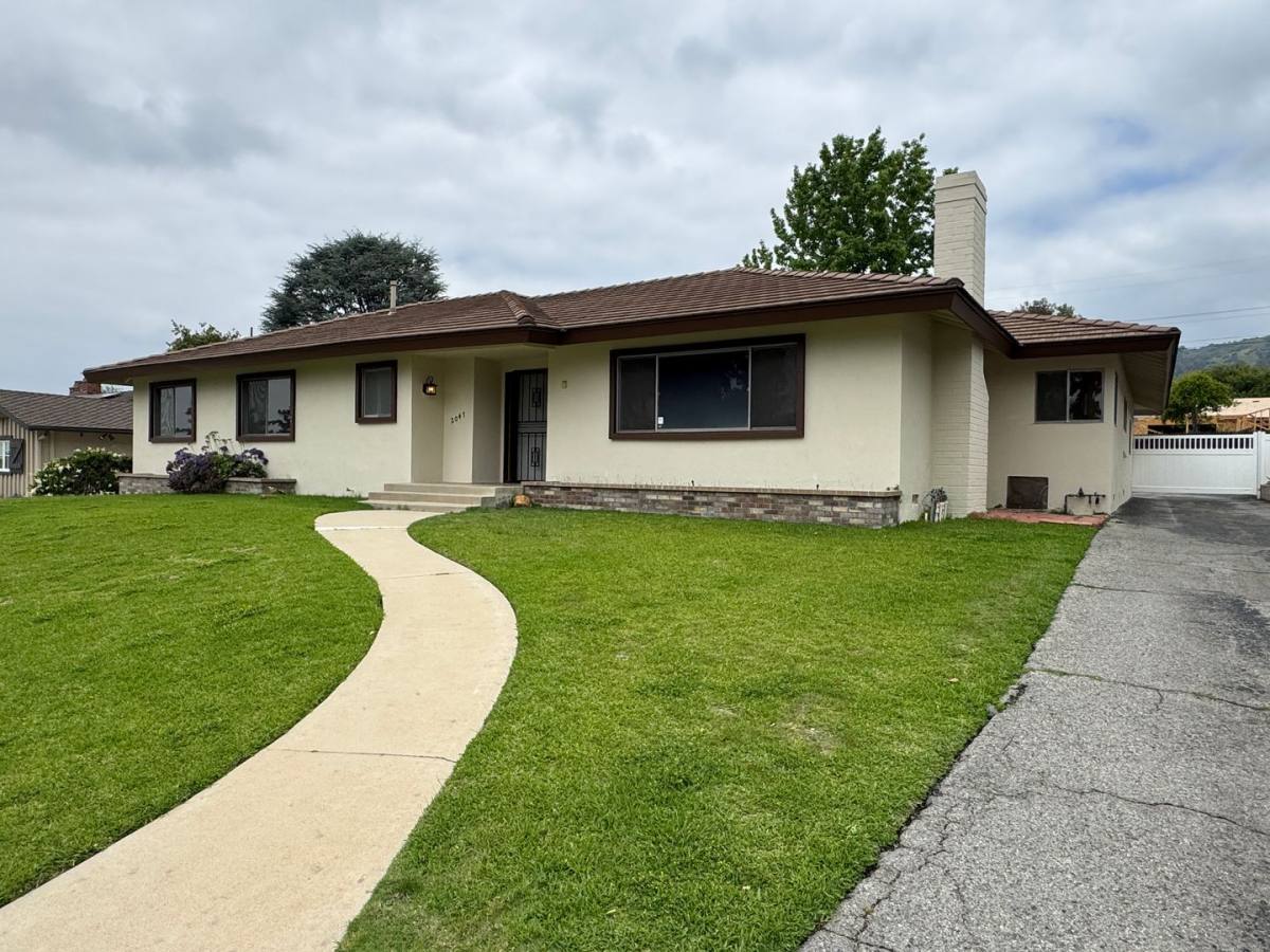 House for rent at 2047 Pinehurst St, Glendora, CA 91741