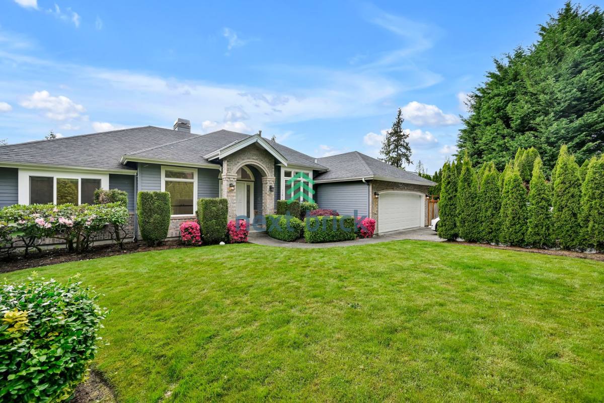 House for rent at 11815 106th Ave NE, Kirkland, WA 98034