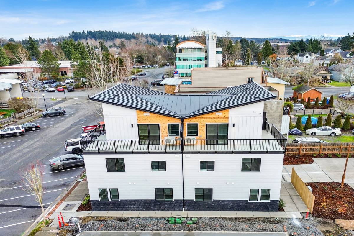 Apartment for rent at 351 Martin St, Blaine, WA 98230