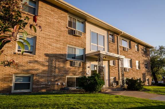 Apartment for rent at 1210 20 Cambridge St, Hopkins, MN 55343