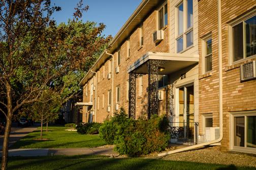 Apartment for rent at 1210 20 Cambridge St, Hopkins, MN 55343