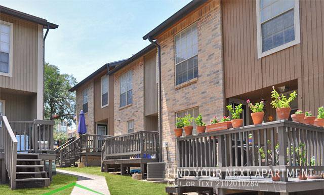 Apartment for rent at 1941 Broken Oak St #864, San Antonio, TX 78232