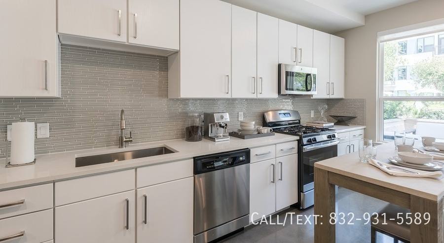 Apartment for rent at 300 Ruthven St #E25D1, Houston, TX 77002