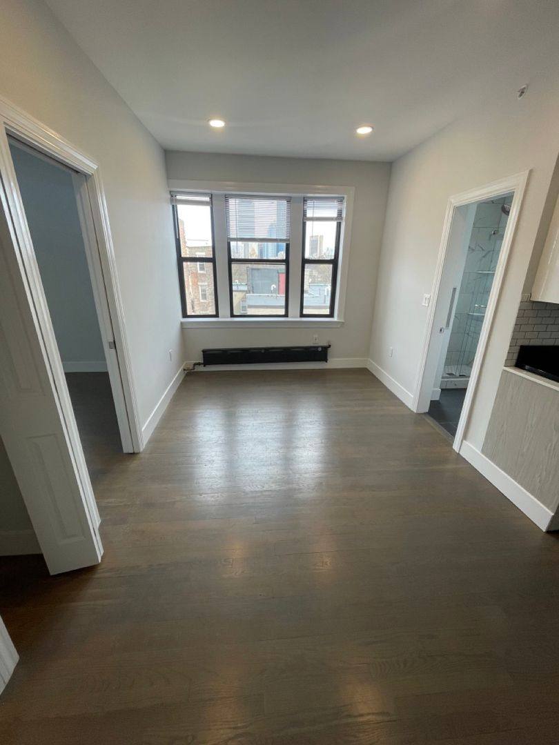 Apartment for rent at 11 Queensberry St #409, Boston, MA 02215