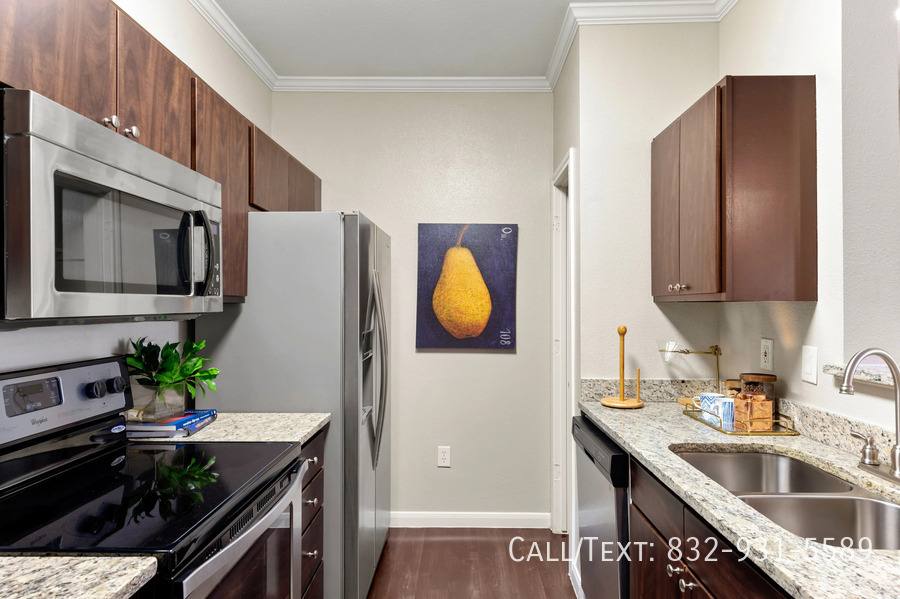 Apartment for rent at 1000 Alden Woods #AL1, Spring, TX 77382