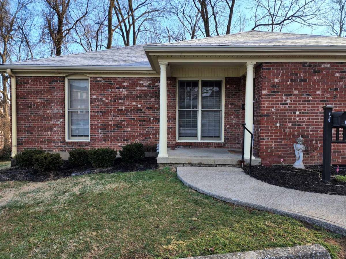 Apartment for rent at 341 Burns Ave, Winchester, KY 40391