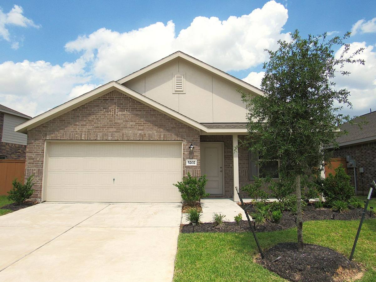 House for rent at 5202 Sunvalley Bend Dr, Katy, TX 77493