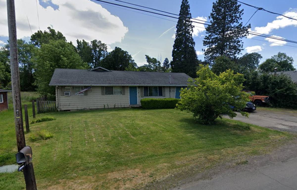 House for rent at 16410 SW Shaw St, Beaverton, OR 97078