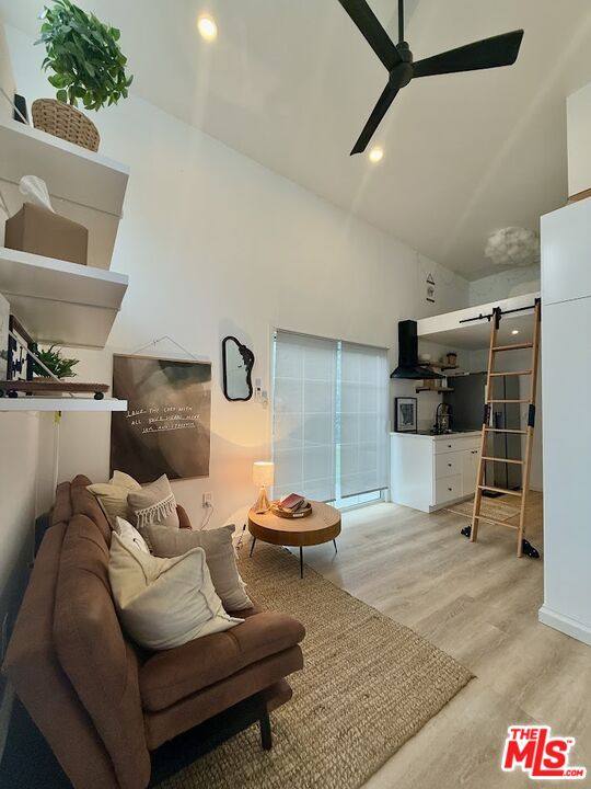 358 N Bronson Ave #358, Los Angeles, CA 90004