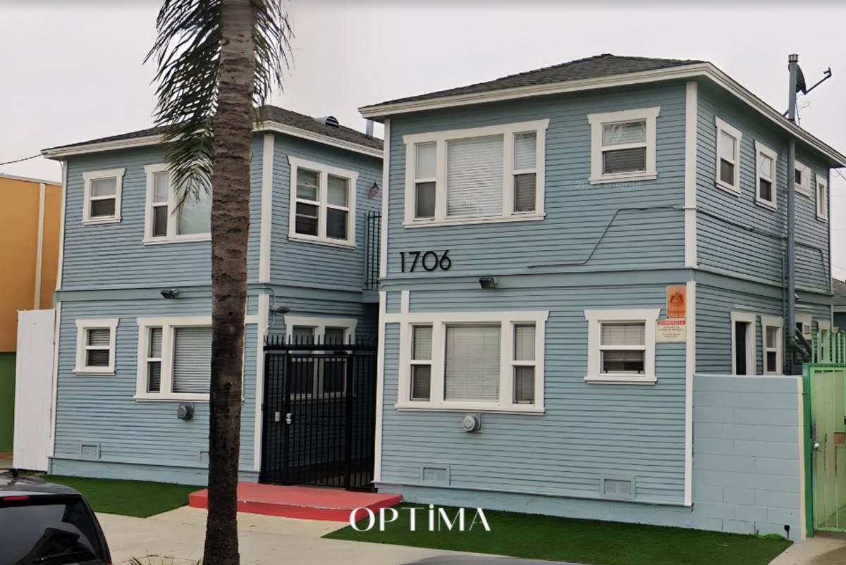 Apartment for rent at 1706 Sherman Place, Long Beach, CA 90804