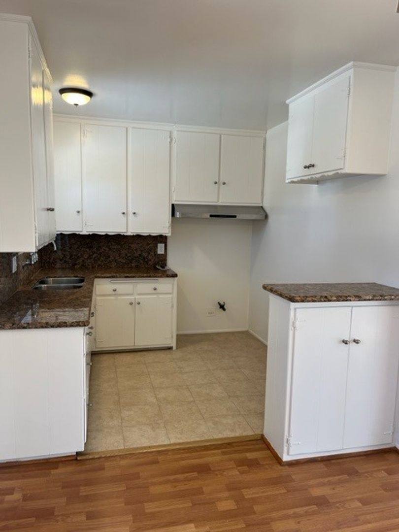 Apartment for rent at 217 S Jackson St, Glendale, CA 91205