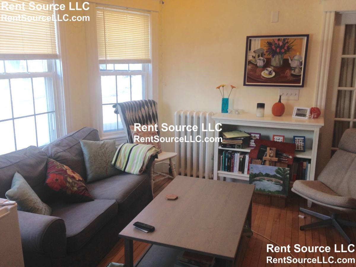Apartment for rent at 154 Magazine St #2, Cambridge, MA 02139