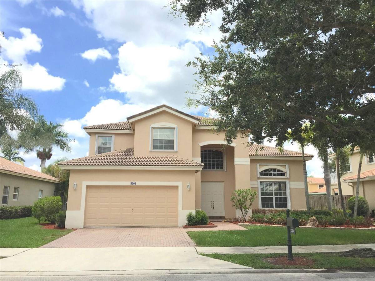 Condo for rent at 4304 Diamond Row, Fort Lauderdale, FL 33331