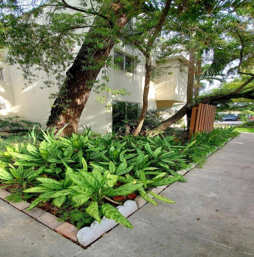 Townhouse for rent at 1914 SW 17th Ave, Miami, FL 33145