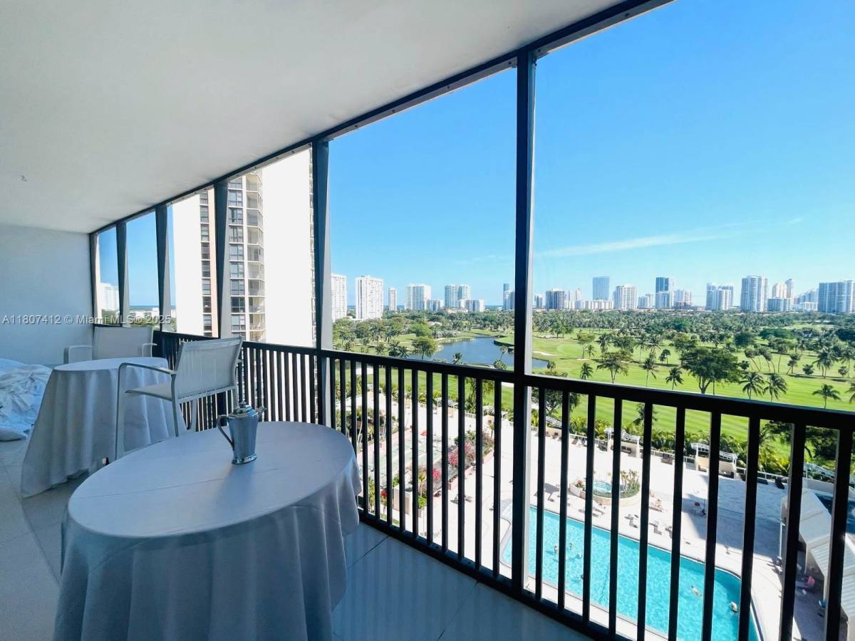 House for rent at 20301 W Country Club Dr #1226, Miami, FL 33180
