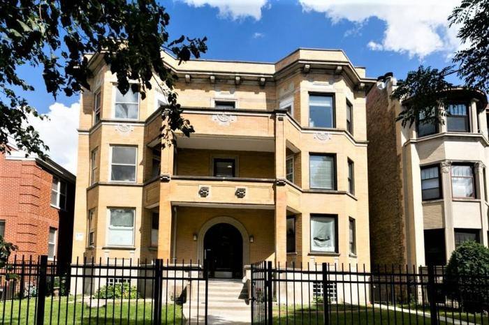 Apartment for rent at 4435 N Paulina St #3, Chicago, IL 60640