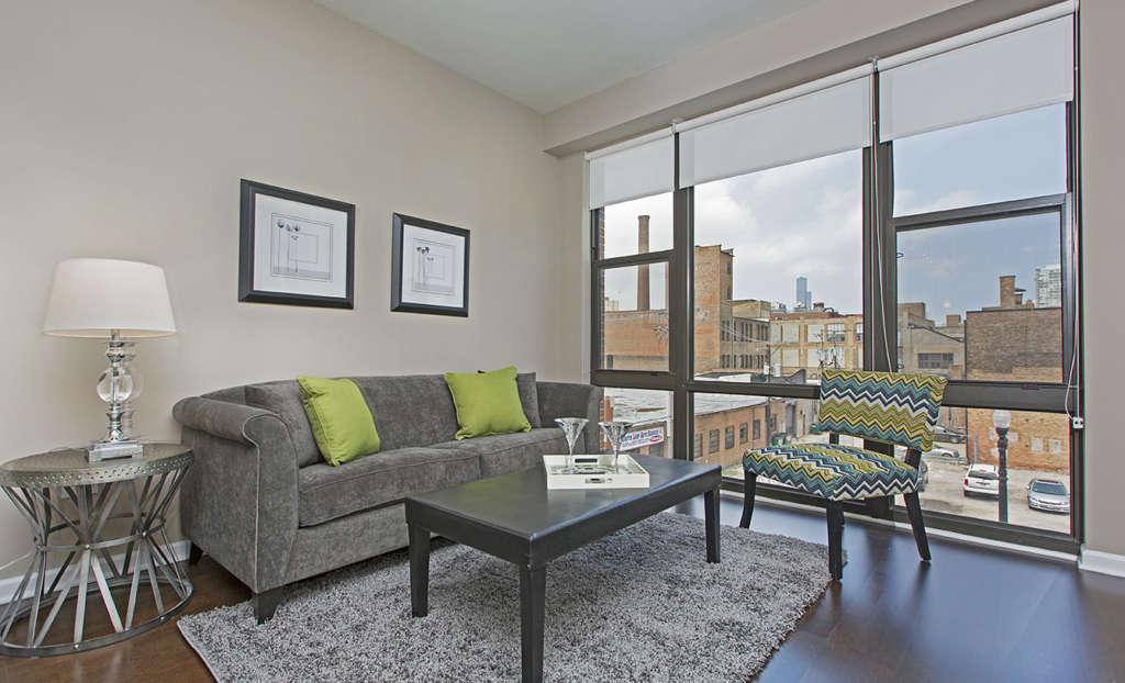 Apartment for rent at 2300 S Michigan Ave #303, Chicago, IL 60616