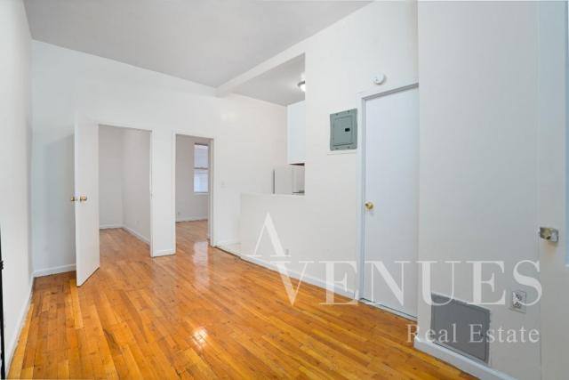 Apartment for rent at 522 E 11th St #1, Anniston, AL 36202